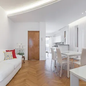Luxury On Grand Canal By Wonderful Italy Apartment Venice